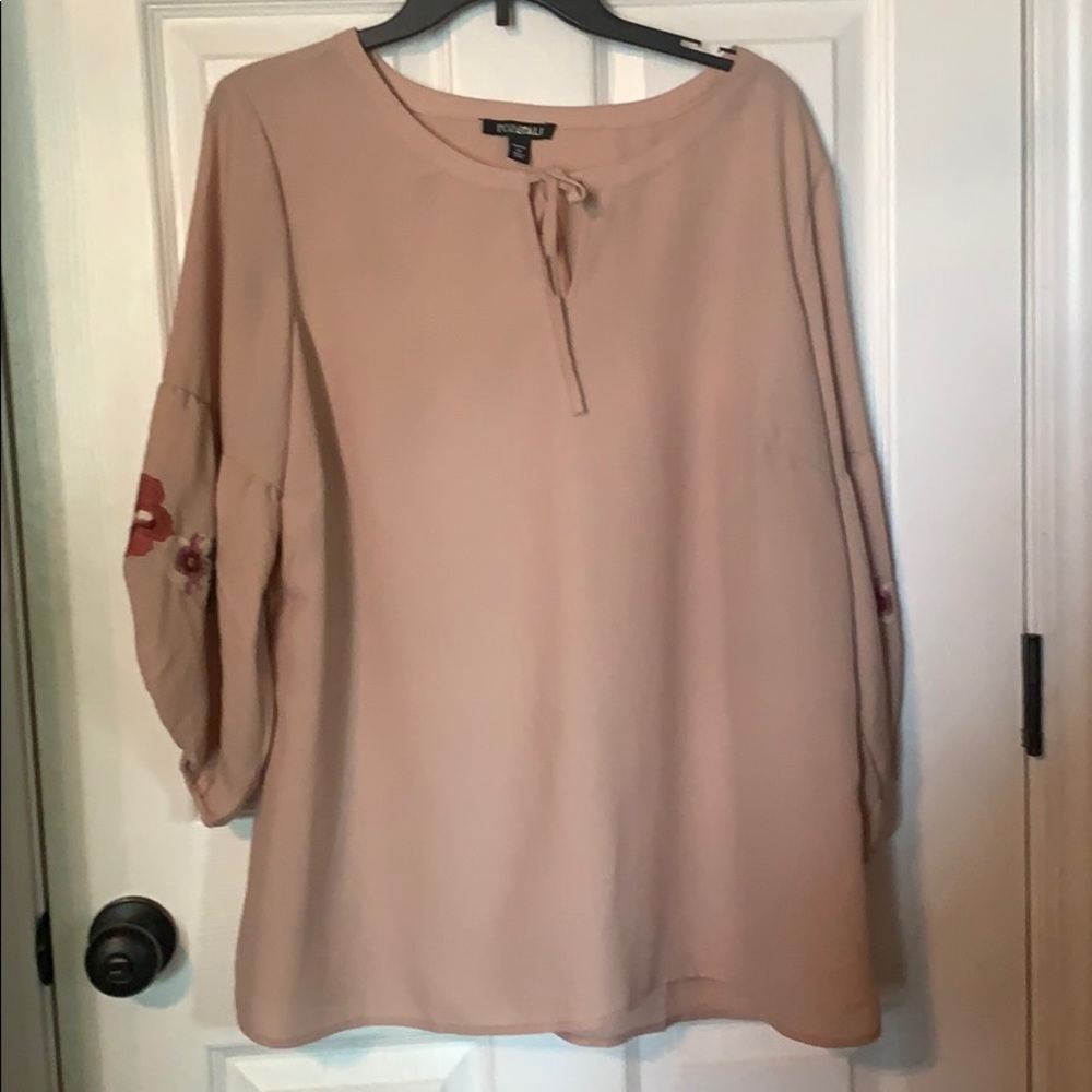 Woman’s blouse